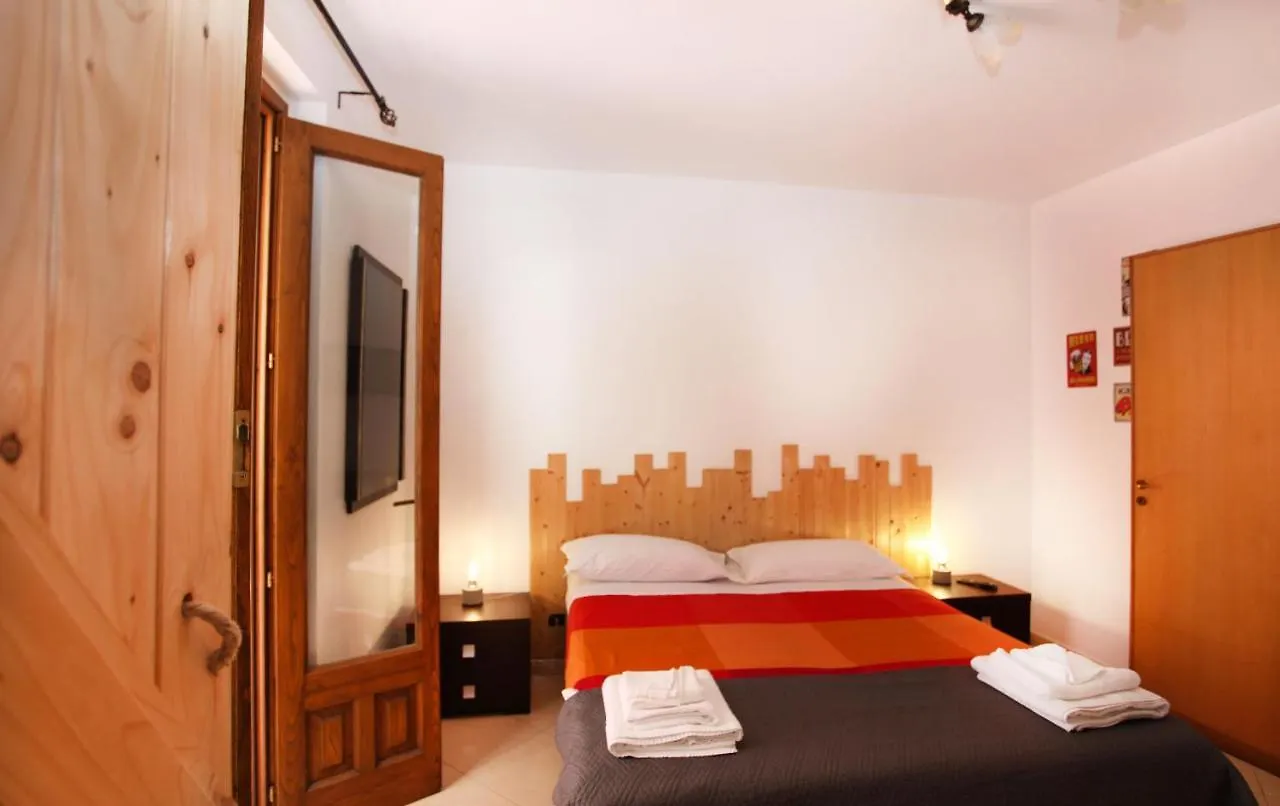 Bed and Breakfast Taormina Bed&BeerCraft Frühstückspension